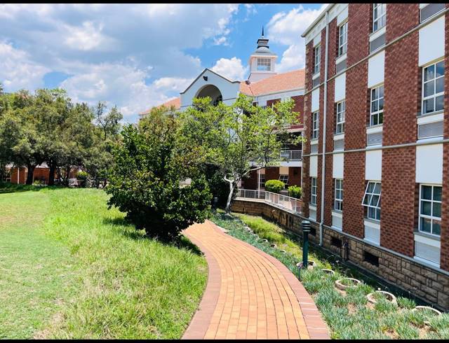 360M² OFFICE TO LET IN FOURWAYS